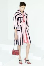 ボッテガ・ヴェネタ 2017年クルーズコレクション - ポップな色彩に心弾ませ春を待つ｜写真24