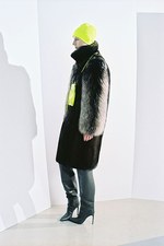 バレンシアガ 2016年プレフォールコレクション - 前を向くために歴史を振り返る｜写真5