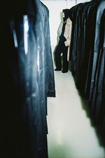 バレンシアガ 2016年プレフォールコレクション - 前を向くために歴史を振り返る｜写真15