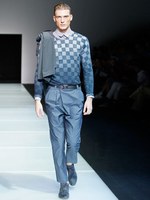 ダイナミックな幾何学モチーフをテーマに ジョルジオ アルマーニ　2012年春夏メンズコレクション｜写真7