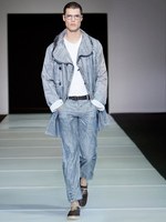 ダイナミックな幾何学モチーフをテーマに ジョルジオ アルマーニ　2012年春夏メンズコレクション｜写真12