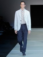 ダイナミックな幾何学モチーフをテーマに ジョルジオ アルマーニ　2012年春夏メンズコレクション｜写真56