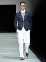 ダイナミックな幾何学モチーフをテーマに ジョルジオ アルマーニ　2012年春夏メンズコレクション｜写真59