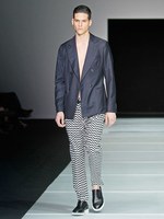 ダイナミックな幾何学モチーフをテーマに ジョルジオ アルマーニ　2012年春夏メンズコレクション｜写真65