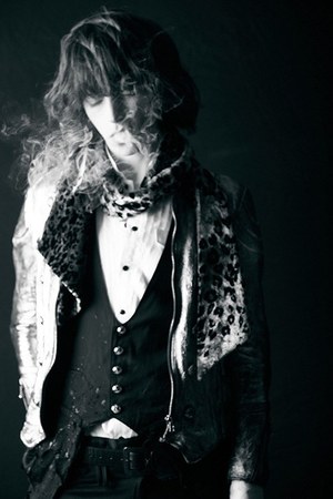 ロエン プロデュースド バイ ヒロムタカハラ(Roen Produced by HIROMUTAKAHARA) 2016-17年秋冬 メンズコレクション  - 写真11