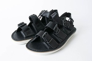 トリッペン×菊池武夫×リバースプロジェクトのコラボシューズ、サンダルと短靴の2型発売