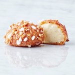 シュークリーム専門店「シュー・ダンフェール パリ」から雪の結晶モチーフのクリスマス・ボックス｜写真4