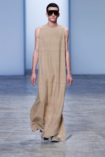 ナスカの地上絵からヒントを得た、崇高な戦士達 - リック・オウエンス(Rick Owens)、2012年春夏コレクション｜写真28