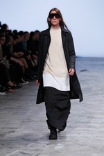 ナスカの地上絵からヒントを得た、崇高な戦士達 - リック・オウエンス(Rick Owens)、2012年春夏コレクション｜写真41