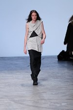ナスカの地上絵からヒントを得た、崇高な戦士達 - リック・オウエンス(Rick Owens)、2012年春夏コレクション｜写真42