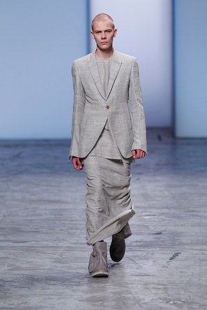 ナスカの地上絵からヒントを得た、崇高な戦士達 - リック・オウエンス(Rick Owens)、2012年春夏コレクション｜写真7