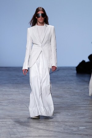 ナスカの地上絵からヒントを得た、崇高な戦士達 - リック・オウエンス(Rick Owens)、2012年春夏コレクション｜写真15