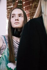 アクネ ストゥディオズ 2017年リゾートコレクション - 溺愛が導く新たな解釈と可能性｜写真36