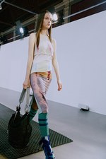 アクネ ストゥディオズ 2017年リゾートコレクション - 溺愛が導く新たな解釈と可能性｜写真37