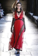 グッチ 2017年リゾートコレクション - 英・ウェストミンスター寺院で魅せる‟アニマル”の世界｜写真7