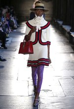 グッチ 2017年リゾートコレクション - 英・ウェストミンスター寺院で魅せる‟アニマル”の世界｜写真55