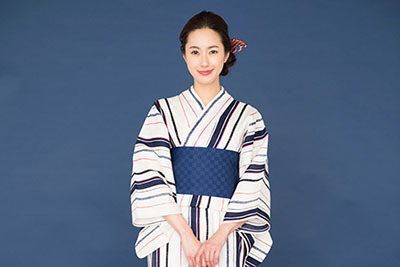 ユニクロから16年の新作浴衣 鈴木マサル オッタイピイヌ とのコラボデザインも ファッションプレス