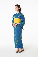 【UNIQLO】未使用　浴衣　鈴木マサル　オッタイピイヌ お祭り UNIQLO】未使用 浴衣 鈴木マサル オッタイピイヌ お祭り - メルカリ
