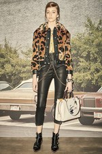 コーチ 2017年リゾートコレクション - 女性らしさとアメリカンギャングをミックス｜写真21