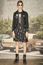 コーチ 2017年リゾートコレクション - 女性らしさとアメリカンギャングをミックス｜写真25