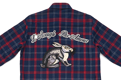 グッチのドーバー ストリート マーケット限定アイテム - 花々や動物が装飾されたメンズウェアを展開