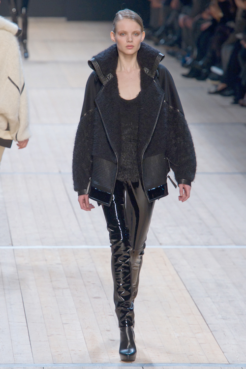 バルバラ ビュイ 2011-12年秋冬<span>コレクション</span> - 写真2