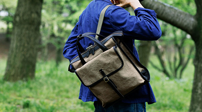 土屋鞄から、エイジングが楽しめるキャンバス×レザーのバッグ2種登場 - 16年夏の限定アイテム | 写真