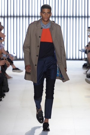 伝統をモダンにアレンジしたポールスミス(Paul Smith)、2012年春夏メンズコレクション｜写真1