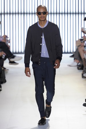 伝統をモダンにアレンジしたポールスミス(Paul Smith)、2012年春夏メンズコレクション｜写真23