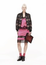 ジバンシィ バイ リカルド ティッシ 16年プレフォールコレクション - ランジェリーを身近な存在に｜写真8