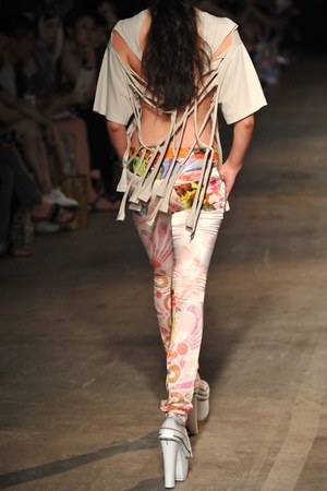 新ブランド NOZOMI ISHIGURO tambourine 2012年春夏デビューコレクション｜写真40