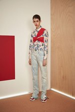 MSGM 2017年リゾート - スポーティーな女性に捧げる満開の花々｜写真12
