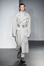 ジル・サンダー 2017年春夏メンズコレクション - 淡きことの力強さ、削ぎ落とした末にある美｜写真1