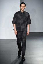 ジル・サンダー 2017年春夏メンズコレクション - 淡きことの力強さ、削ぎ落とした末にある美｜写真36