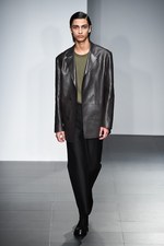 ジル・サンダー 2017年春夏メンズコレクション - 淡きことの力強さ、削ぎ落とした末にある美｜写真45