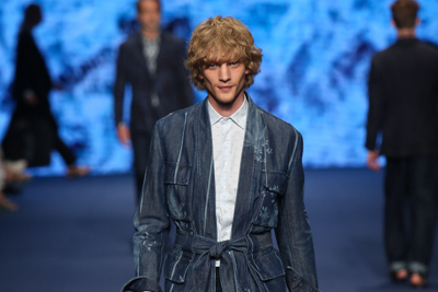 エトロ 2017年春夏メンズコレクション - 海と空が重なるところ