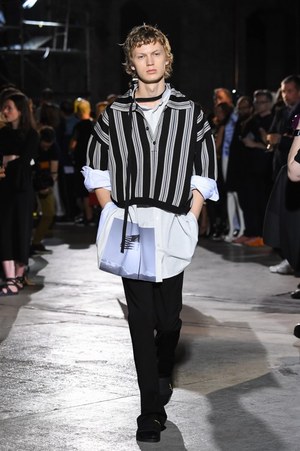 ラフ シモンズ 2017年春夏コレクション - メイプルソープに想いを託し、20年の歴史を振り返る｜写真57