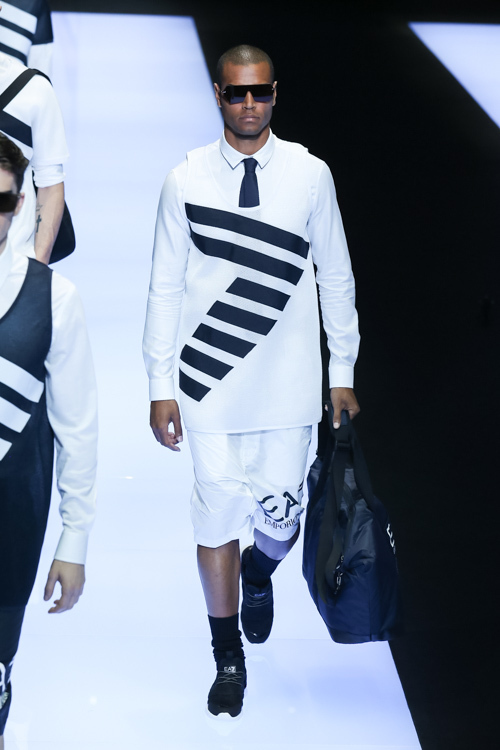 エンポリオ アルマーニ(EMPORIO ARMANI) 2017年春夏メンズコレクション  - 写真95