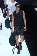 エンポリオ アルマーニ 17年春夏メンズコレクション - グラフィカルな指紋は、唯一無二のデザインに｜写真101