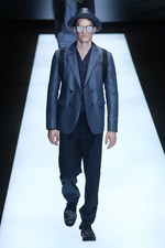 エンポリオ アルマーニ 17年春夏メンズコレクション - グラフィカルな指紋は、唯一無二のデザインに｜写真15