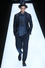 エンポリオ アルマーニ 17年春夏メンズコレクション - グラフィカルな指紋は、唯一無二のデザインに｜写真18