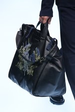 エンポリオ アルマーニ 17年春夏メンズコレクション - グラフィカルな指紋は、唯一無二のデザインに｜写真31