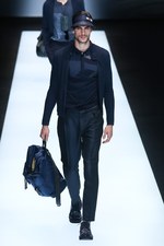 エンポリオ アルマーニ 17年春夏メンズコレクション - グラフィカルな指紋は、唯一無二のデザインに｜写真35