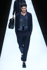 エンポリオ アルマーニ 17年春夏メンズコレクション - グラフィカルな指紋は、唯一無二のデザインに｜写真37