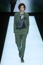 エンポリオ アルマーニ 17年春夏メンズコレクション - グラフィカルな指紋は、唯一無二のデザインに｜写真61