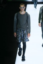 エンポリオ アルマーニ 17年春夏メンズコレクション - グラフィカルな指紋は、唯一無二のデザインに｜写真71