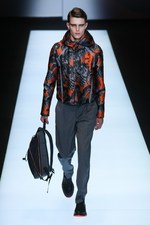 エンポリオ アルマーニ 17年春夏メンズコレクション - グラフィカルな指紋は、唯一無二のデザインに｜写真89