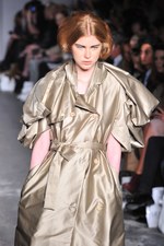 ドリアングレイの肖像の世界をモダンに表現 - コリー ニールセン(Corrie Nielsen)2012年春夏コレクション｜写真6