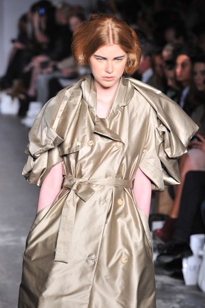 ドリアングレイの肖像の世界をモダンに表現 - コリー ニールセン(Corrie Nielsen)2012年春夏コレクション｜写真6