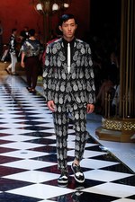 ドルチェ＆ガッバーナ 2017年春夏メンズコレクション - ジャズ×トロピカル、音楽を身に纏い踊る夜｜写真21